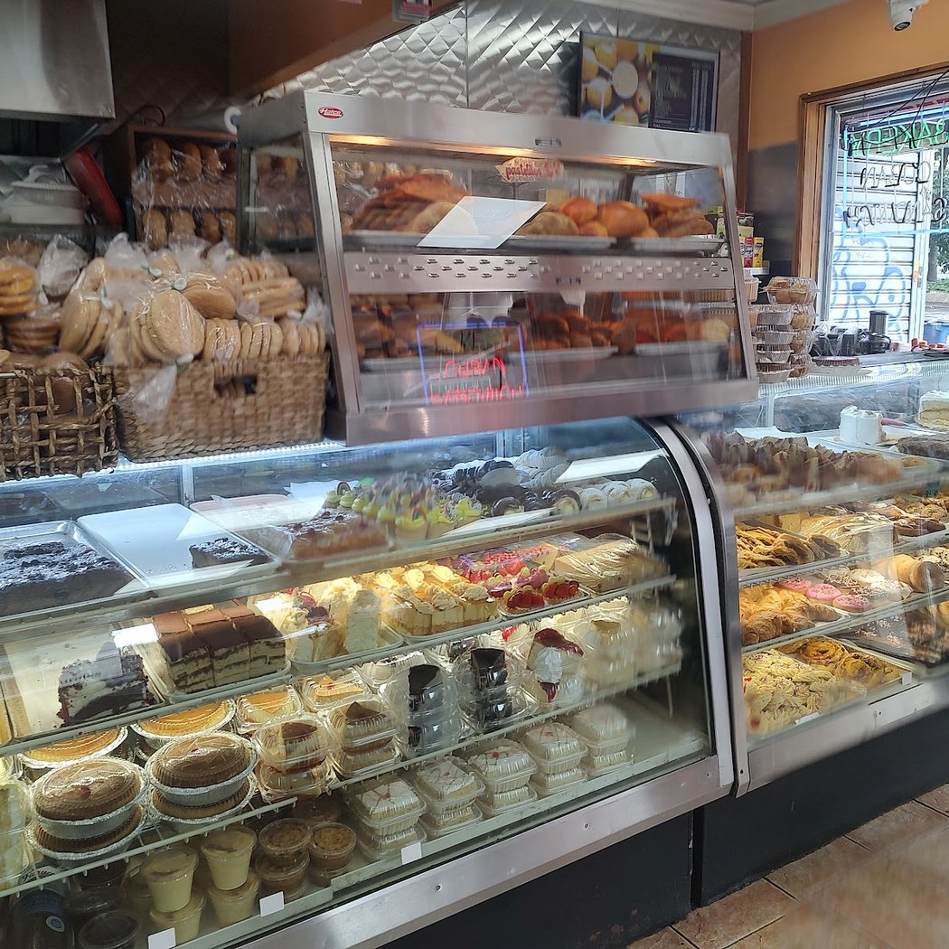 5 Estrellas Bakery Corporation 2
