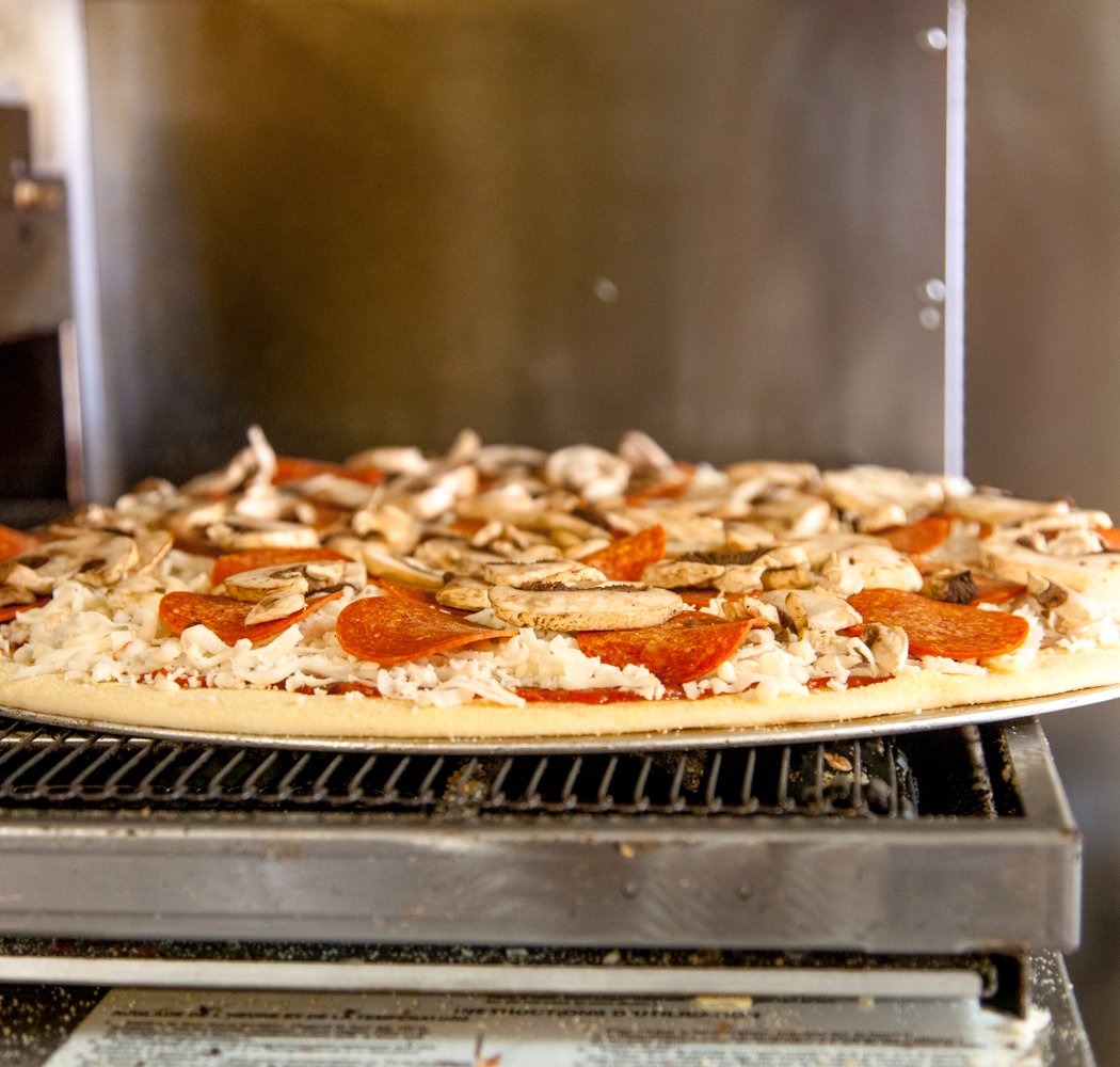 Donairo's Pizza 3