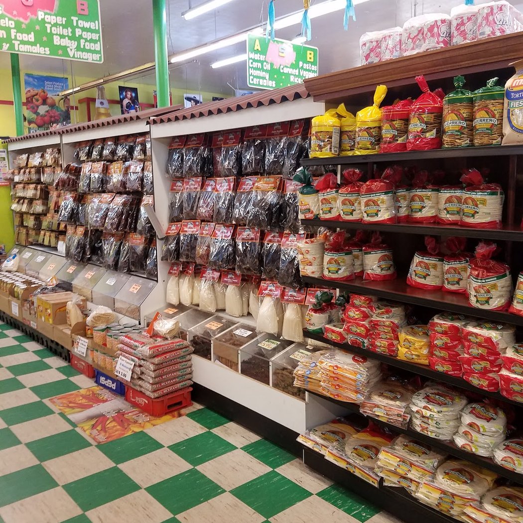 Chaparral Supermarket 3