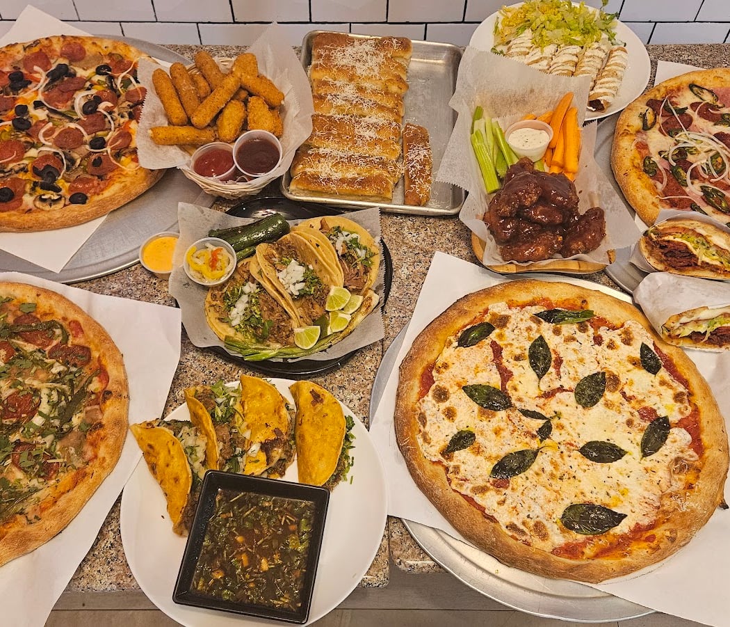 Dona Cuquita Pizzeria 1