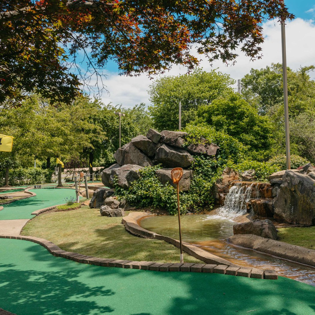 Flushing Meadows Pitch & Putt 4