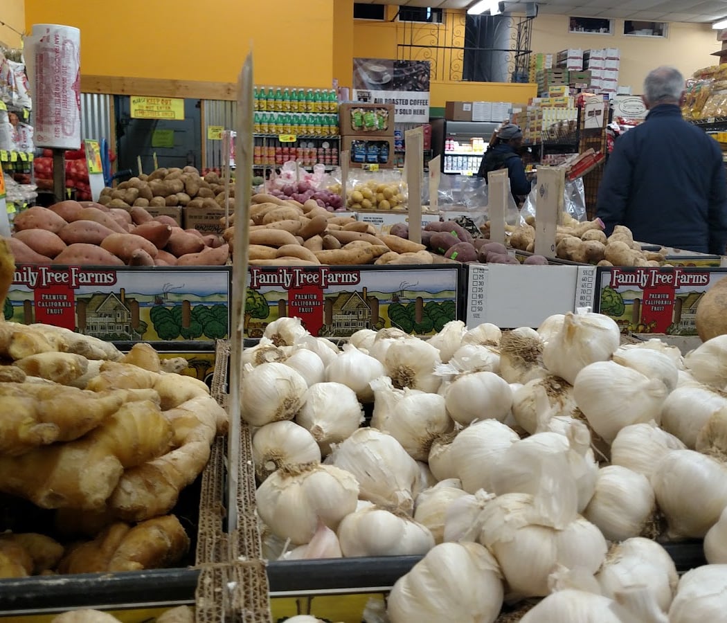 22nd & Irving Market 1