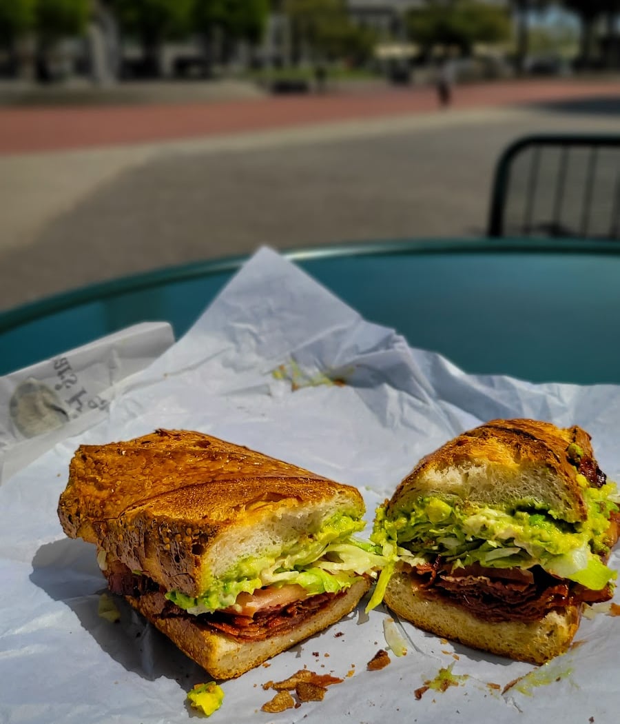 5th Ave Deli & Market 1