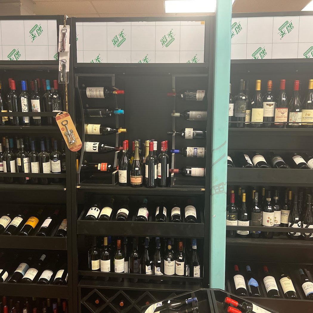 Parkside Market Sandwich & Liquor 3