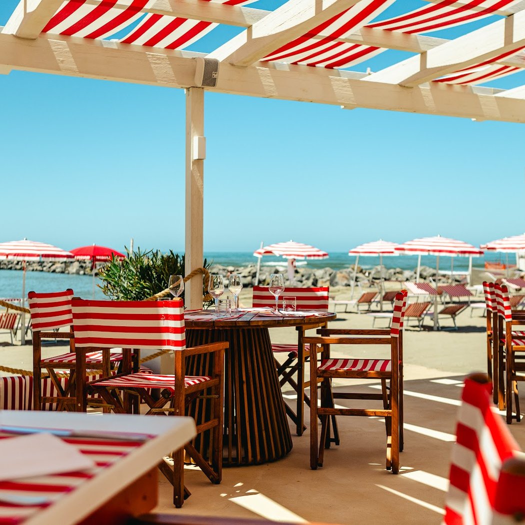 Bagno Saint Tropez • Fregene 2
