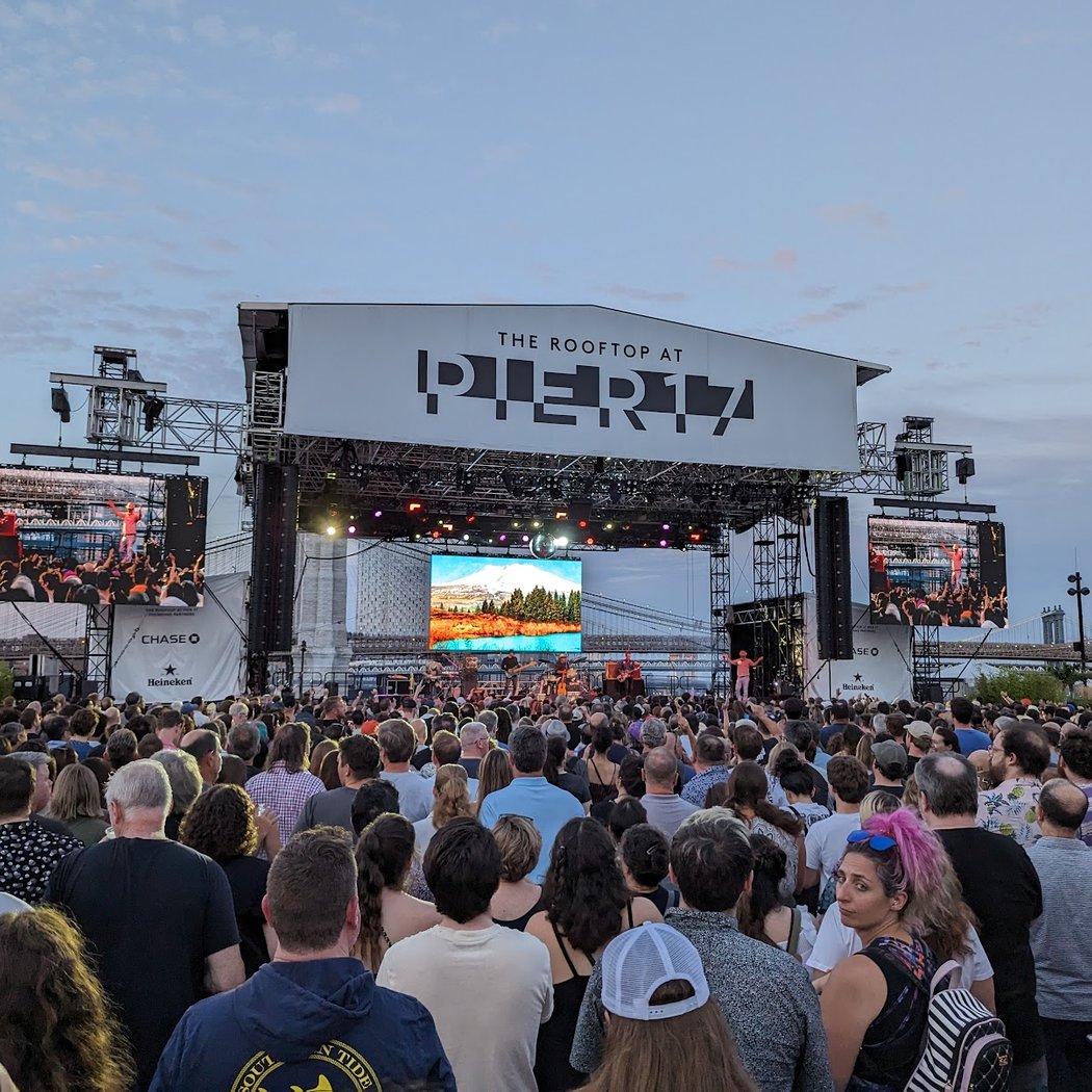 Rooftop at Pier 17 Summer Lineup 4