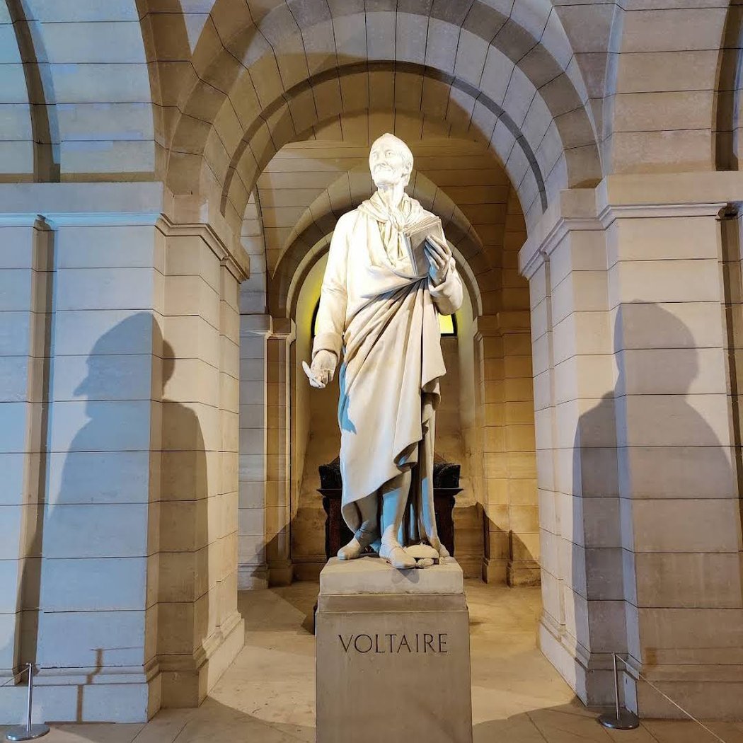 Quart d'heure de lecture au Panthéon 1