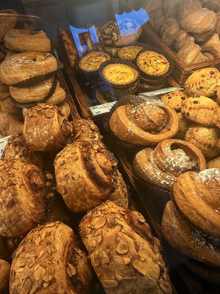 La Farine Bakery 1