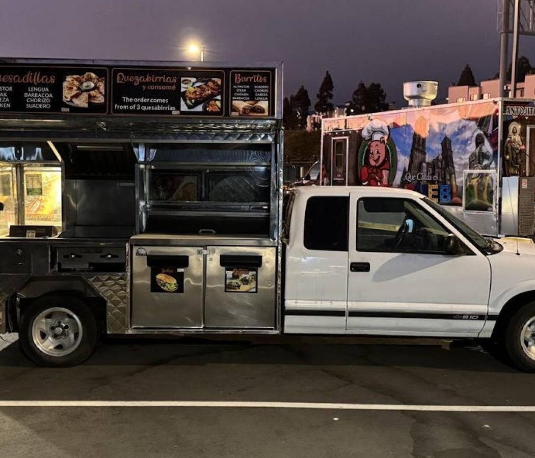 Halal Food Truck 3