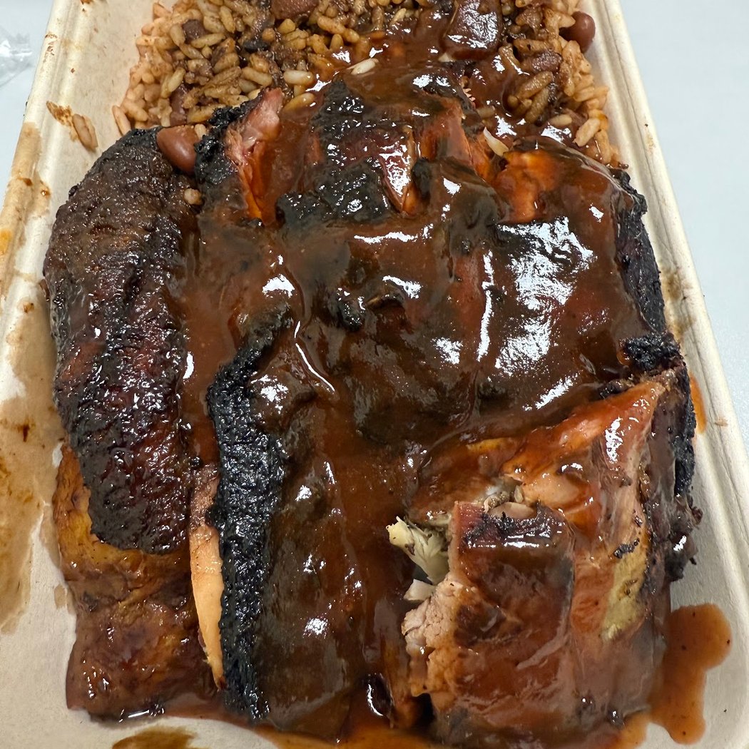 Simply Natural Grill House 3