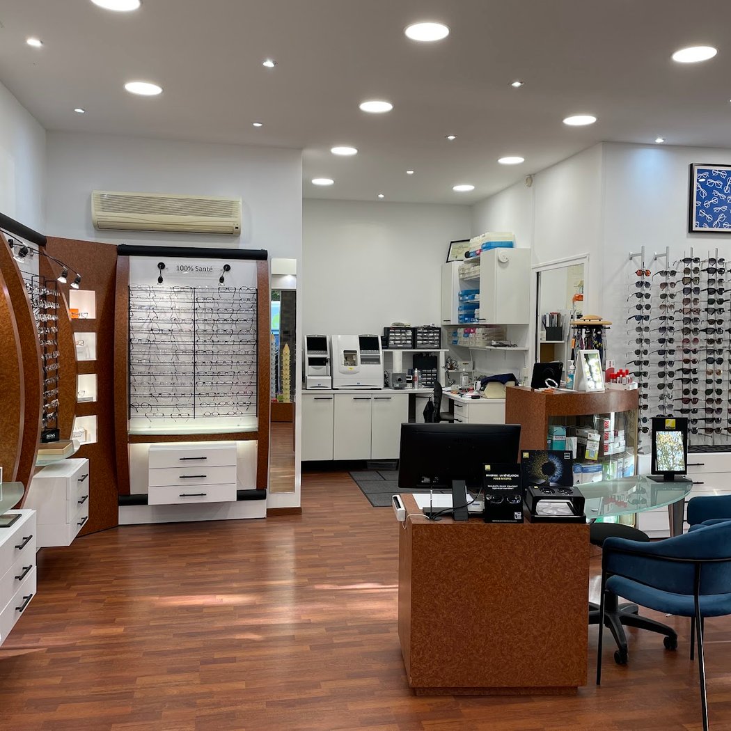 Opticien Sucy-en-Brie - Les yeux d'Oria - Place Sainte Bernadette 2
