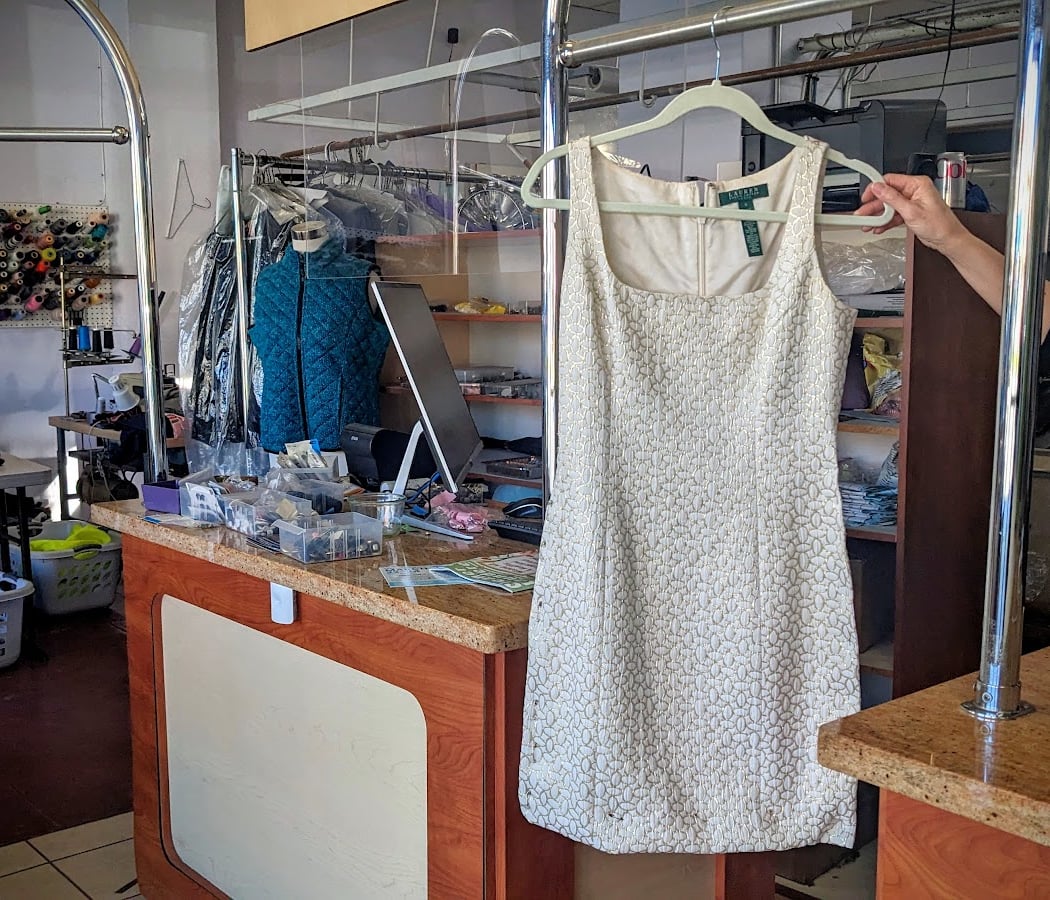 Sonia's Dry Cleaners 3