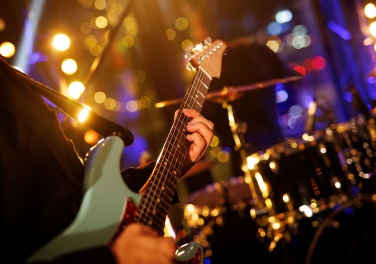 Live Music Friday - Doug Houser 1