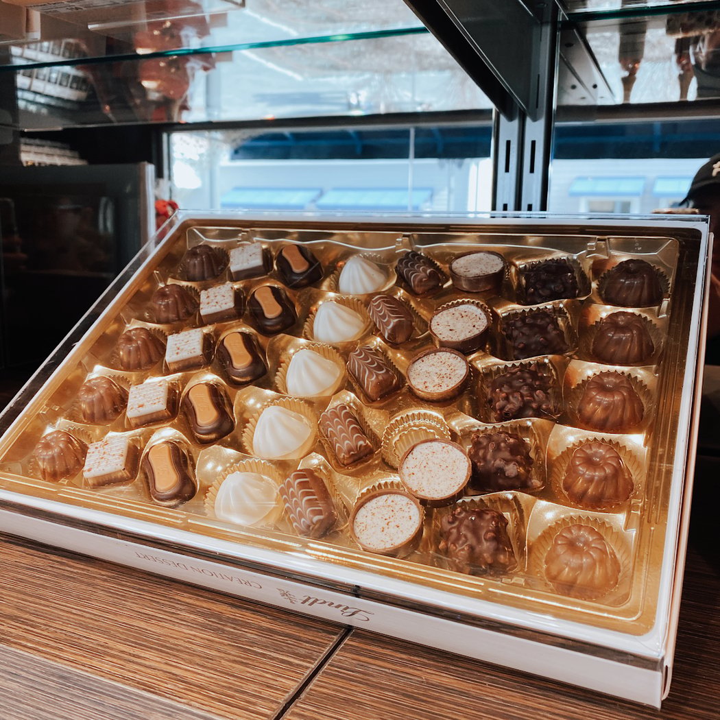 Lindt Chocolate Shop 1