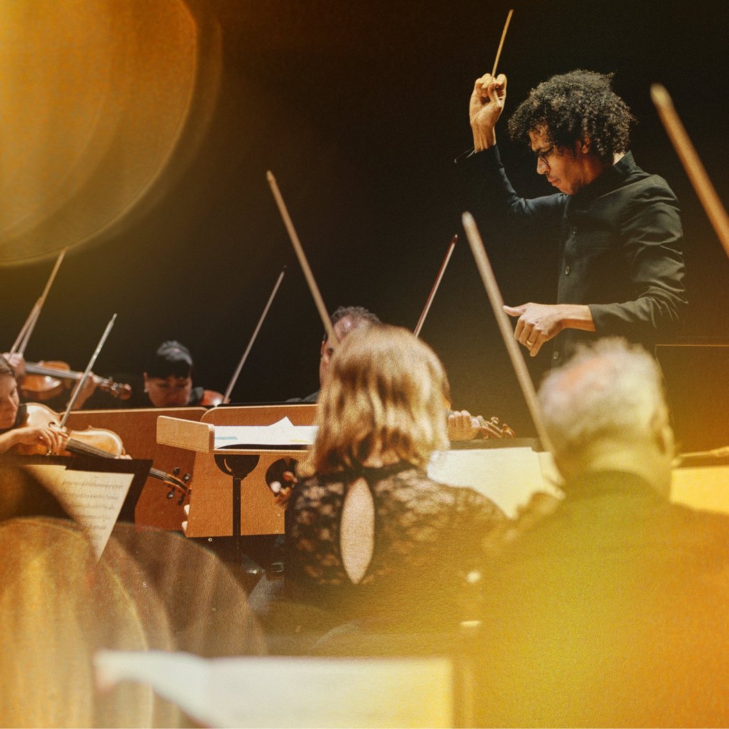 The Beethoven Effect: Jonathon Heyward Conducts Beethoven's Fifth 3