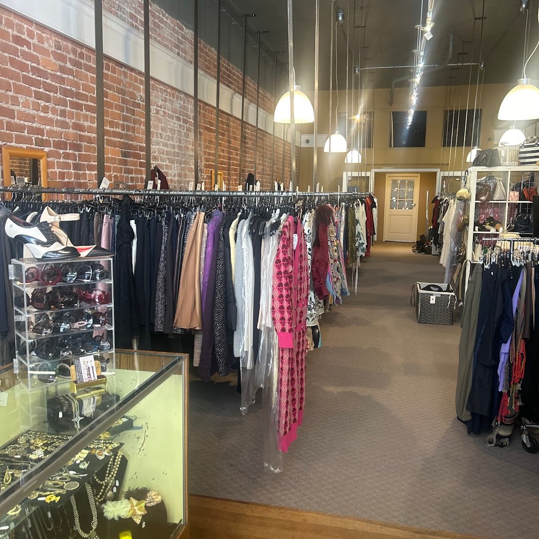Vicki's Secret-Designer Consignment 2