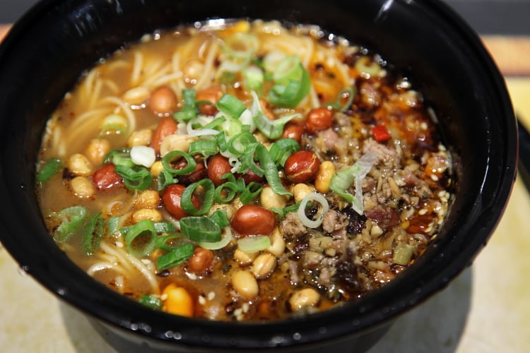 Chong Qing Noodle 重庆小面 1