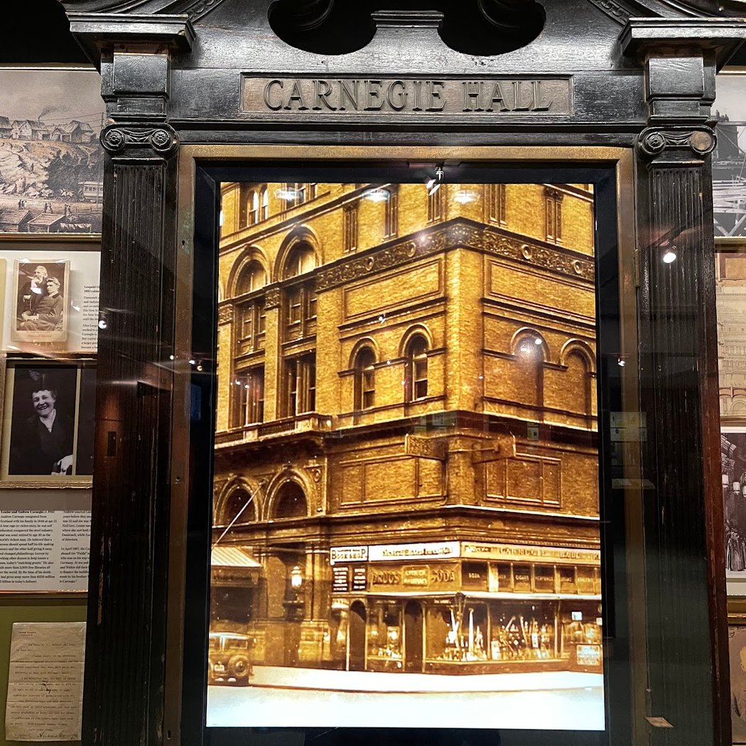 Rose Museum at Carnegie Hall 3