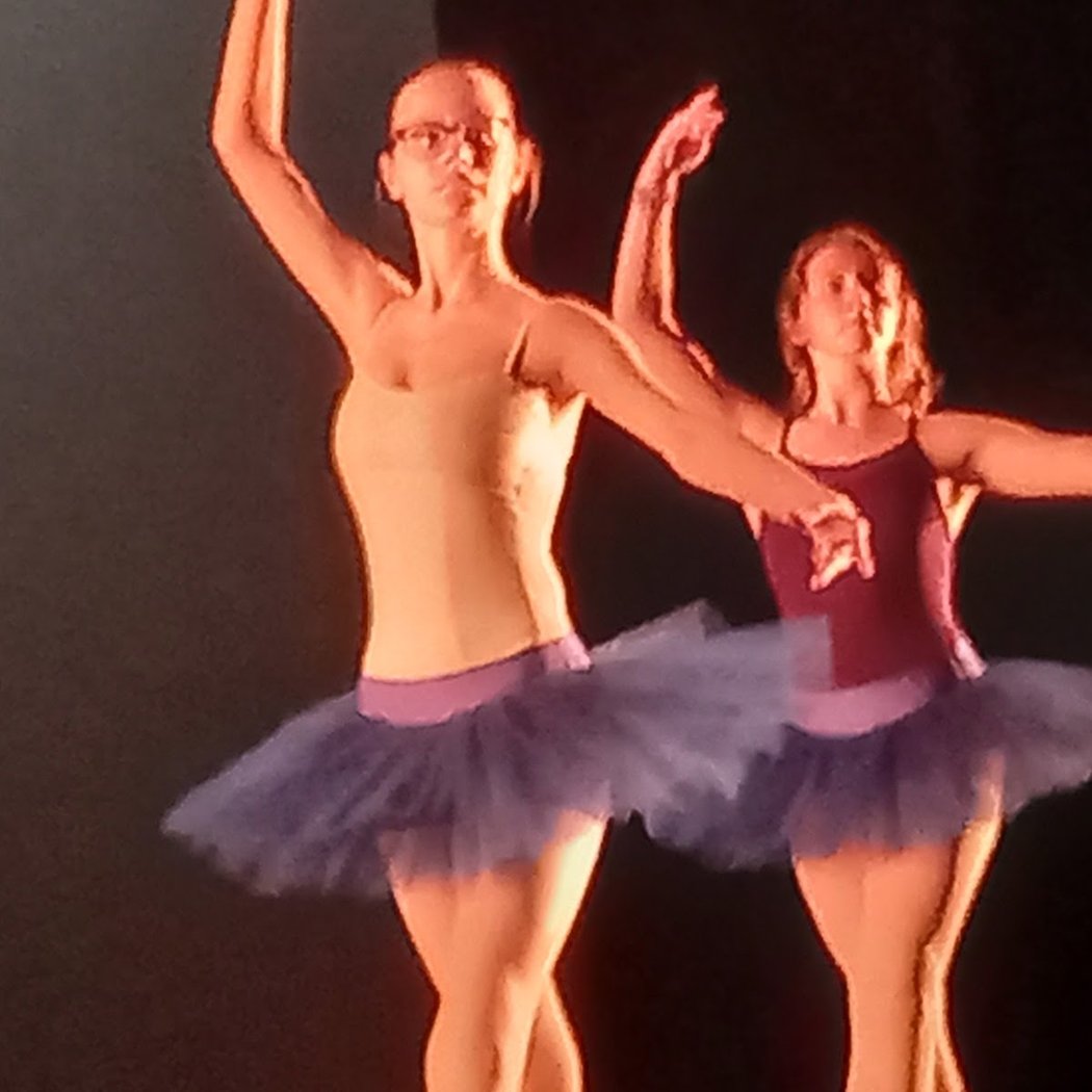 SPECTACLE DE DANSE TOUT-PETITS 1