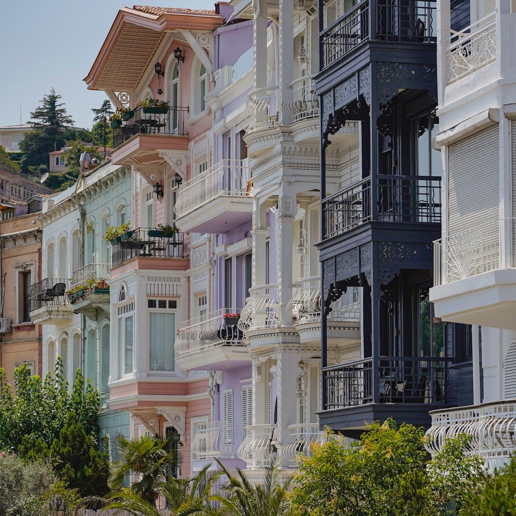 Colorful wooden houses 1