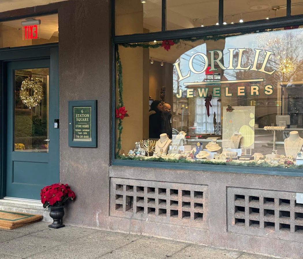 Lorilil Jewelers 2