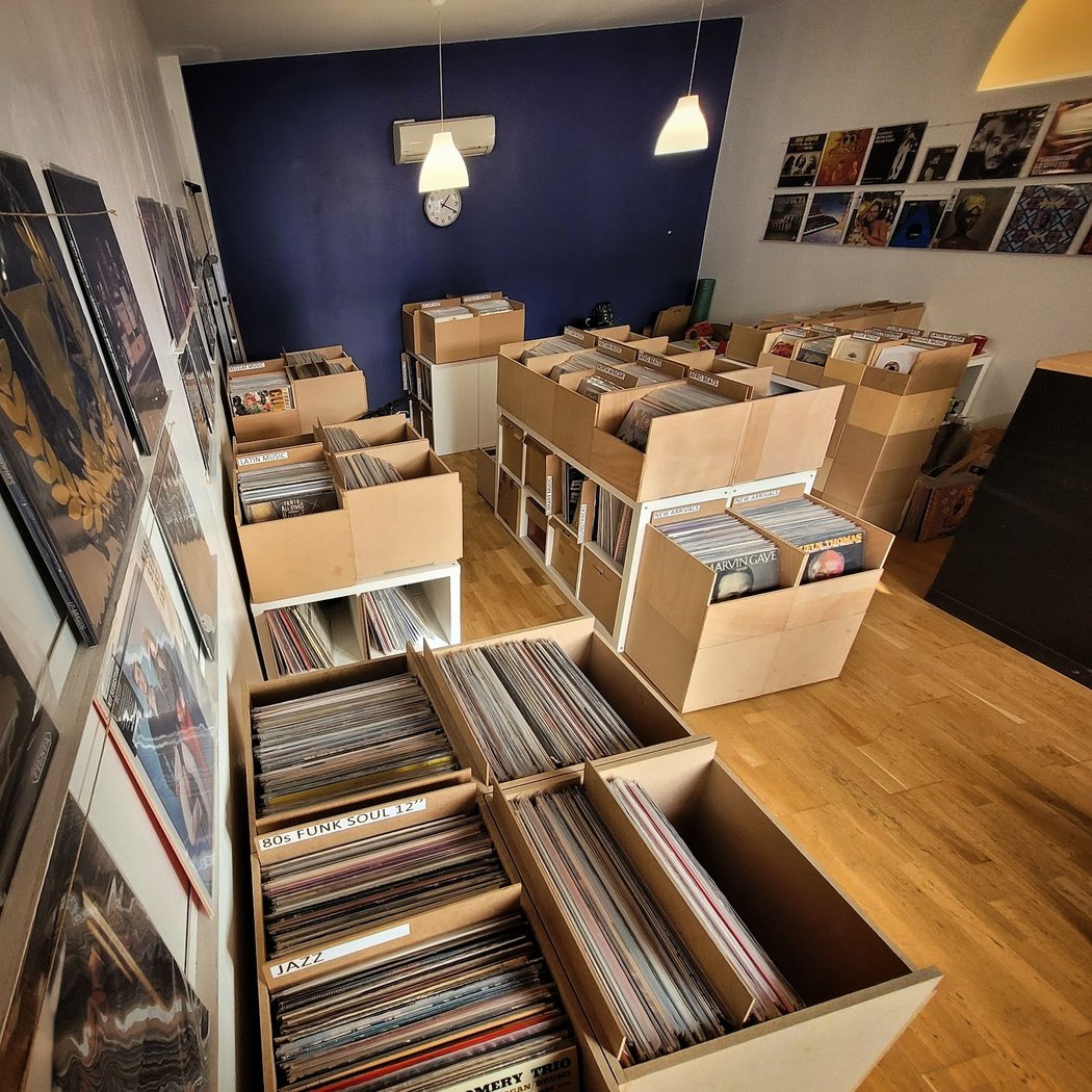 Kako Records Store 1