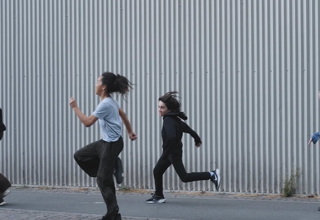 Une bonne nouvelle ? Un film de Louise Monlaü 1