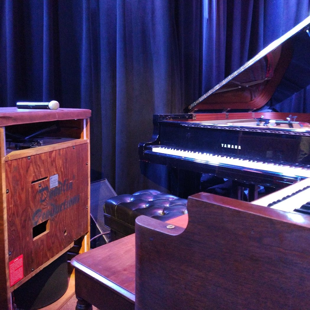 Frankie Moreno Trio 5