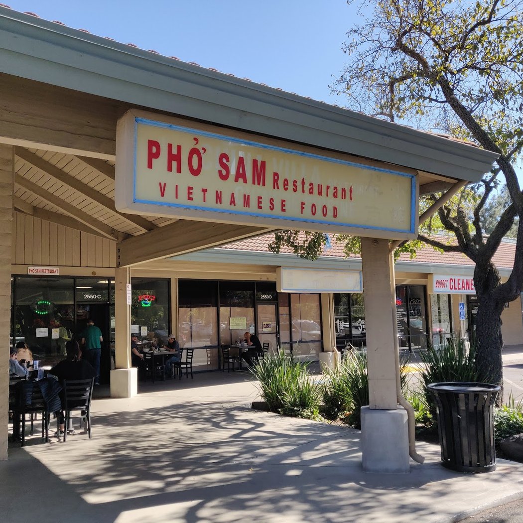 Pho Sam 2