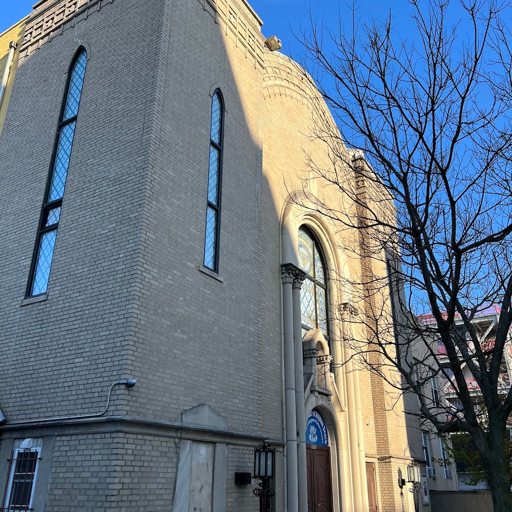 F.R.E.E. of Brighton Beach - The Jewish Russian Community Center 2