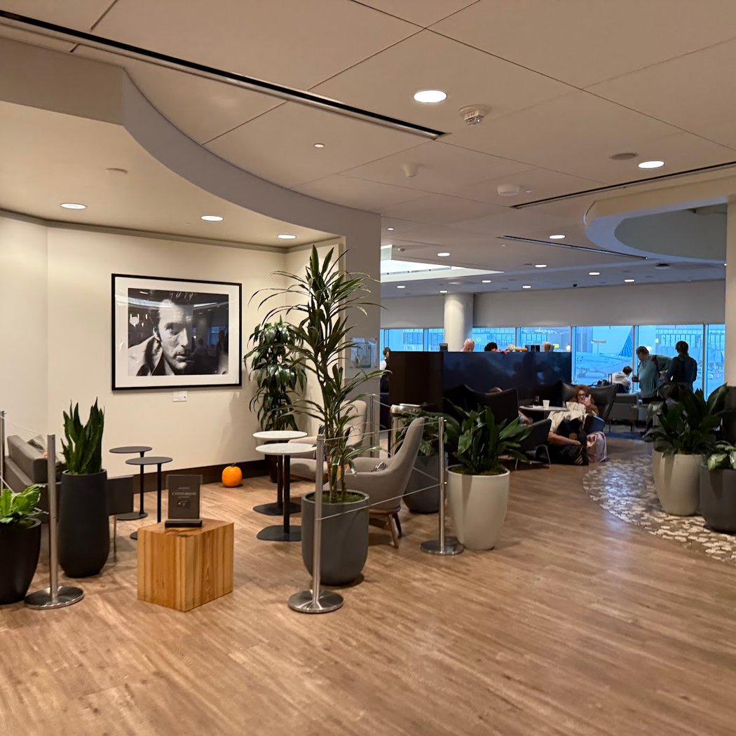 The Centurion Lounge 2