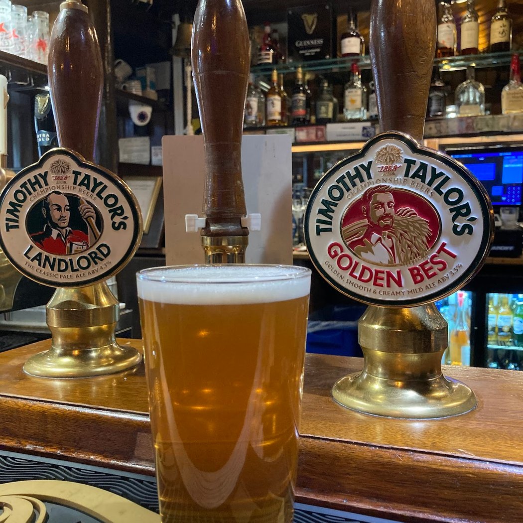 Star & Garter 1