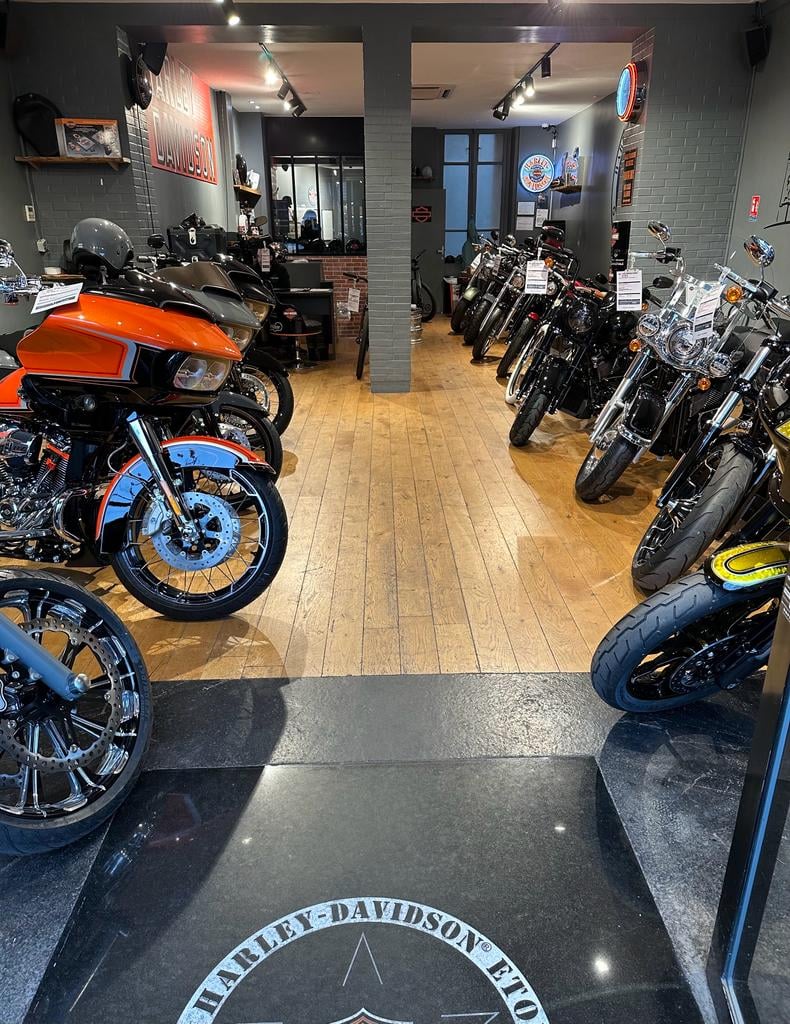Harley Davidson Paris Étoile 3
