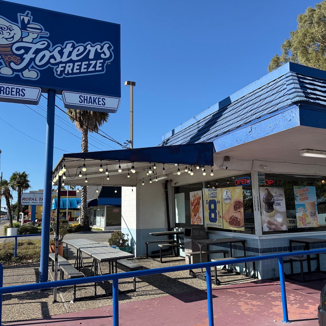 Fosters Freeze 2