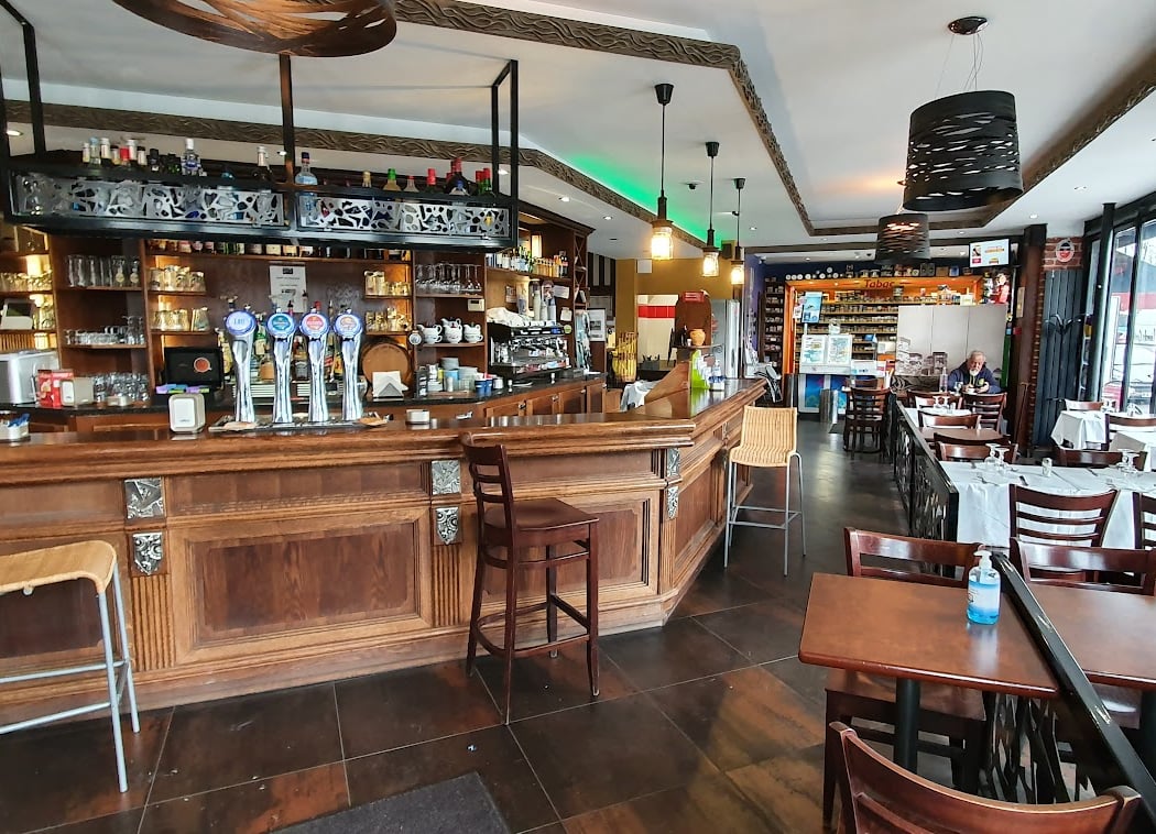 La Fourchette - Bar-Tabac & Restaurant 1