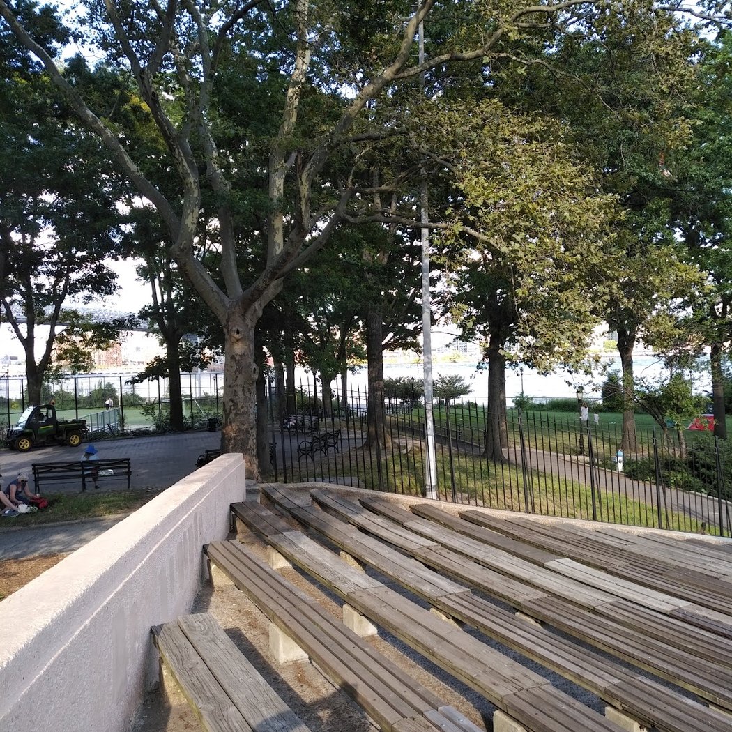 East River Park Amphitheater 3