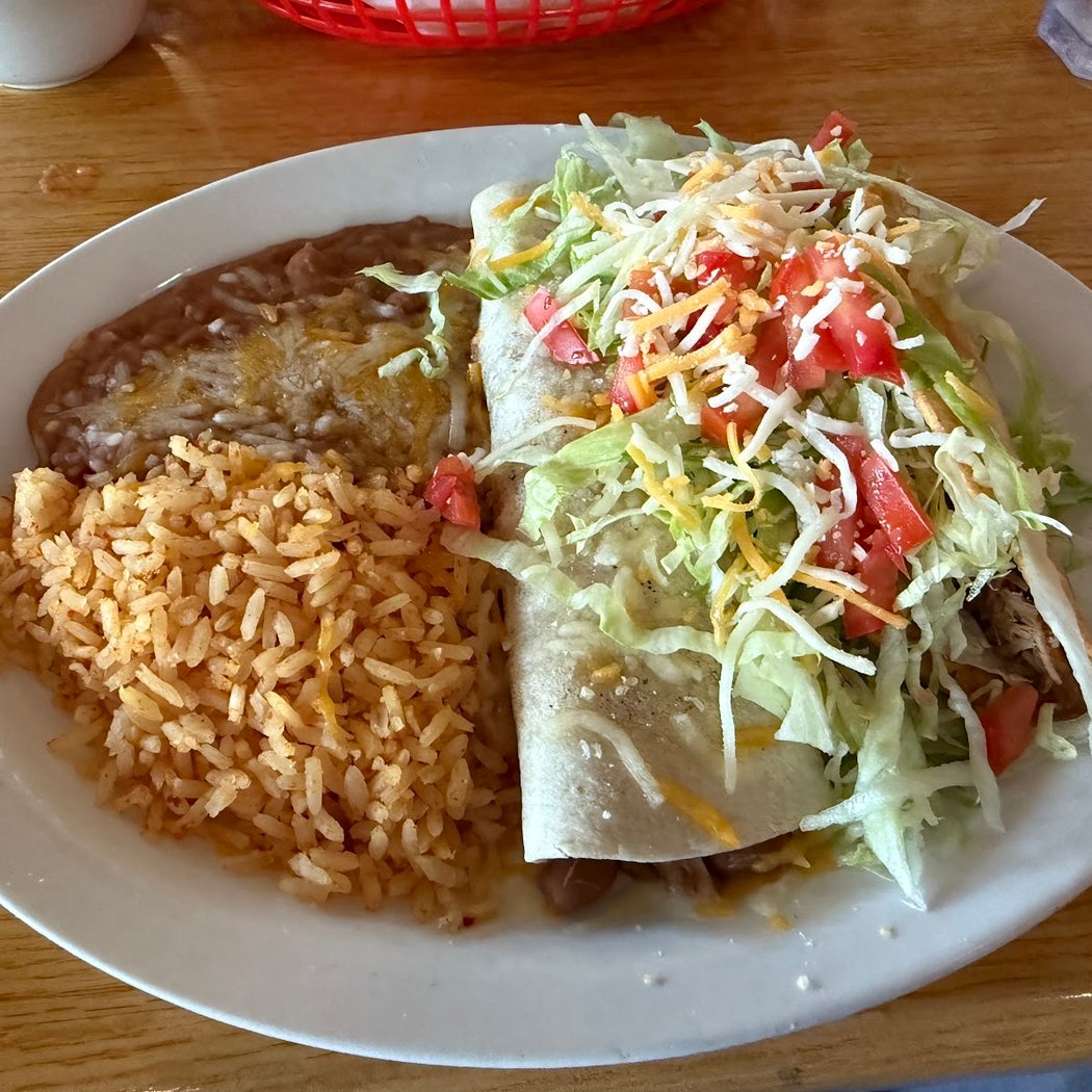 Castillo's Mexican Restaurant 3