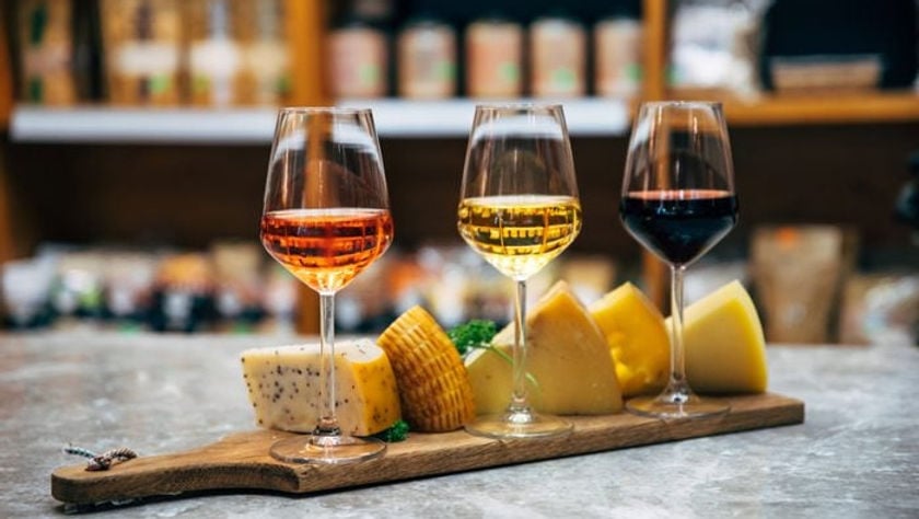 WINE & CHEESE