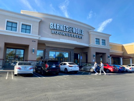 Barnes & Noble 2