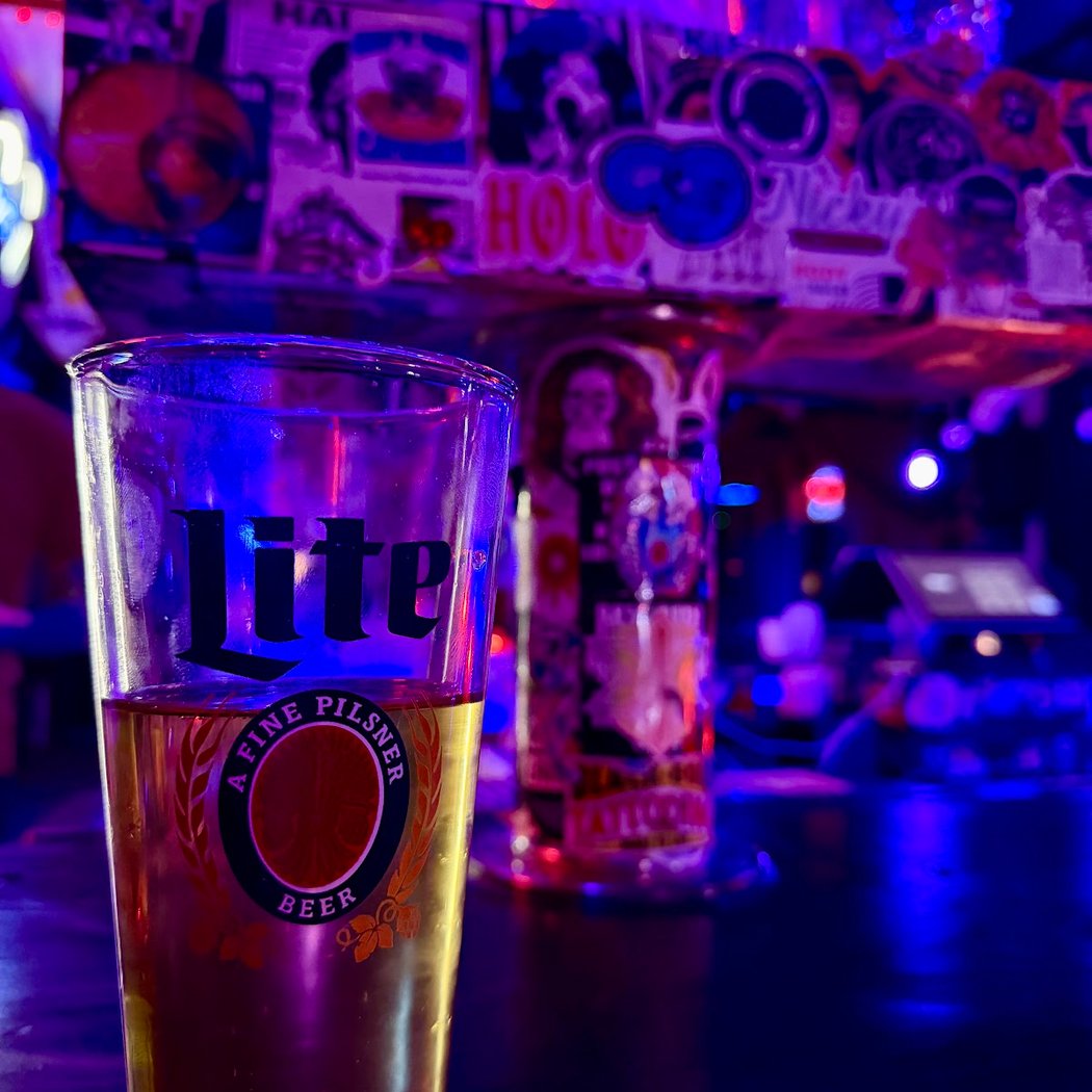 Mercury Lounge 3