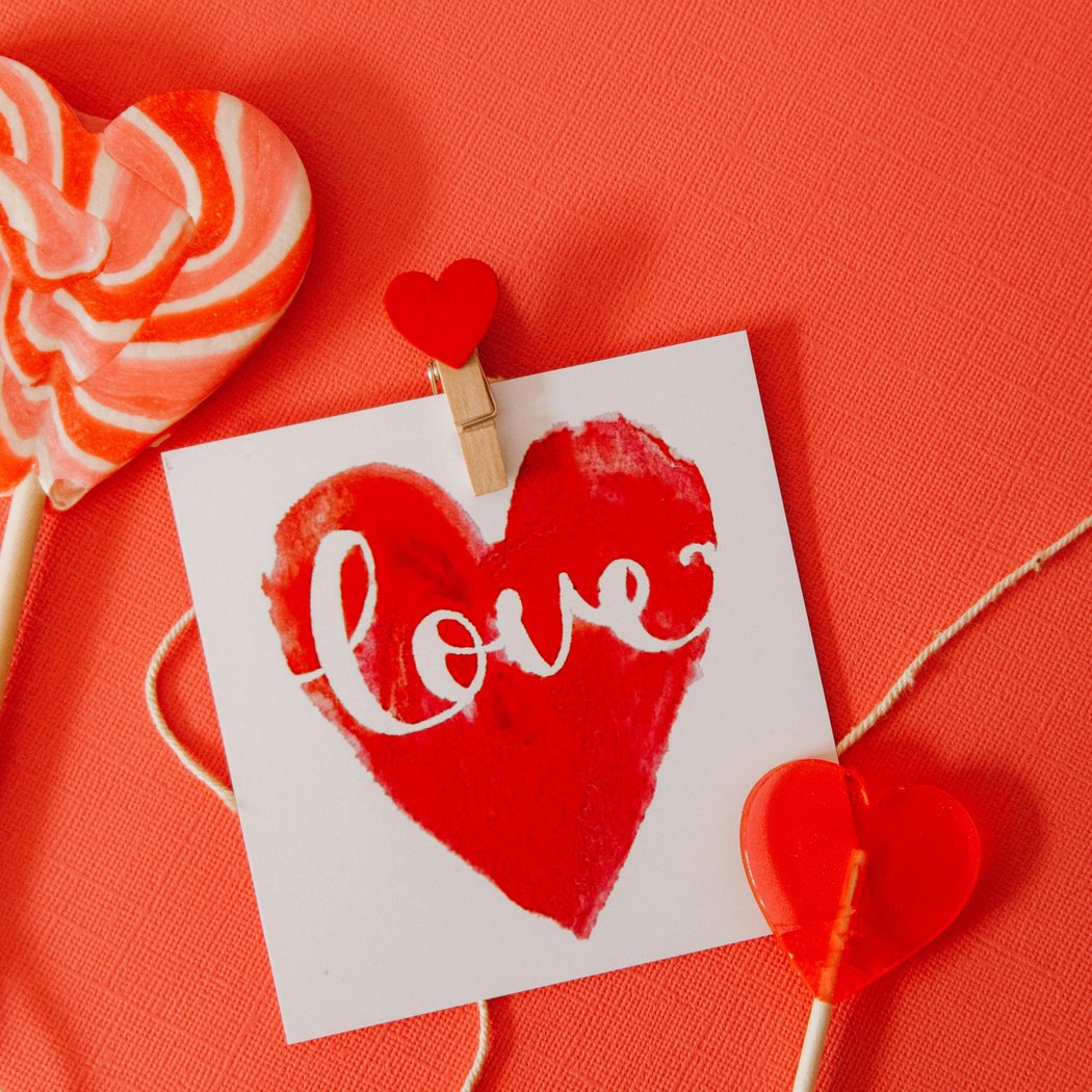 Love Notes: Craft a Valentine for Someone You Love! 1