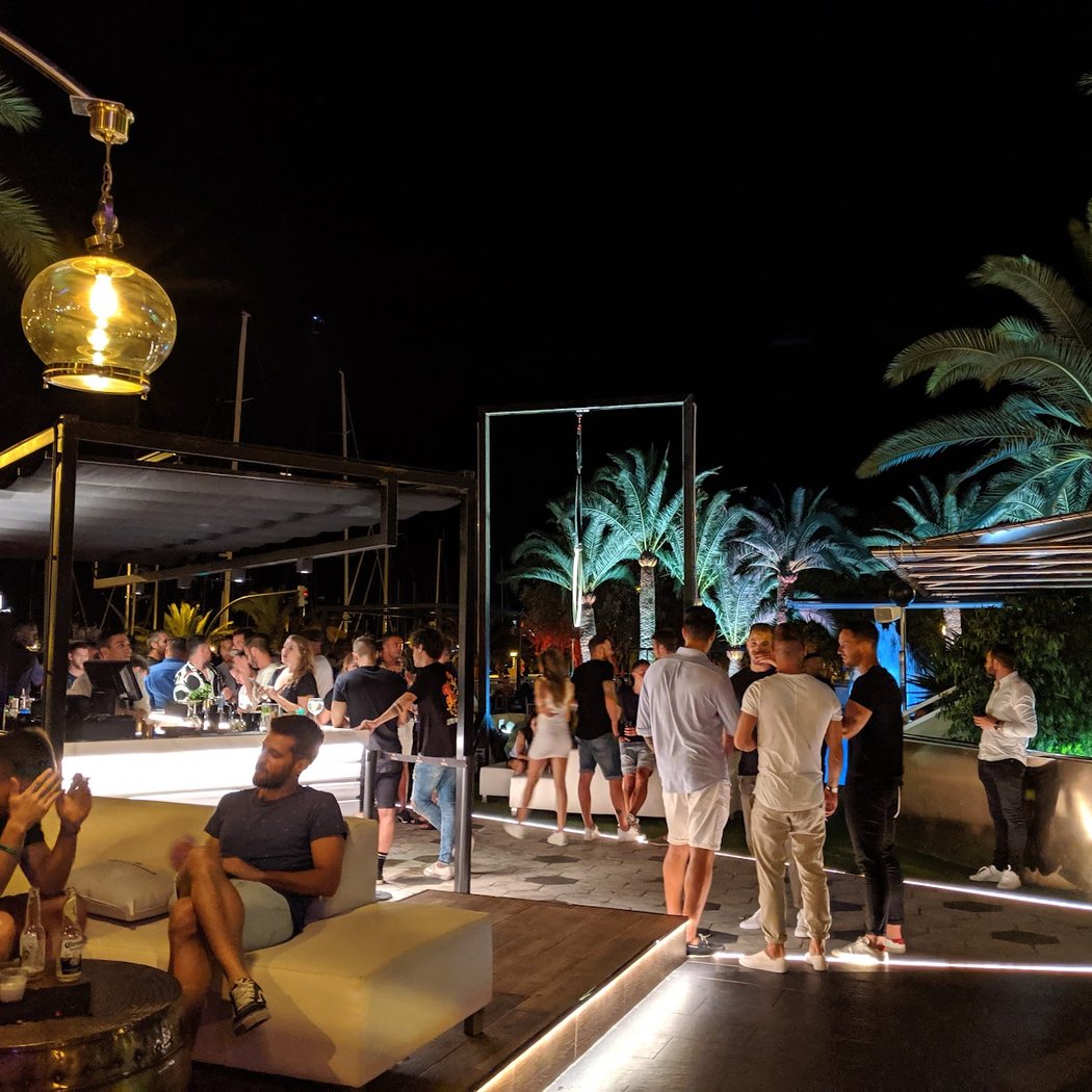 Social Club 2
