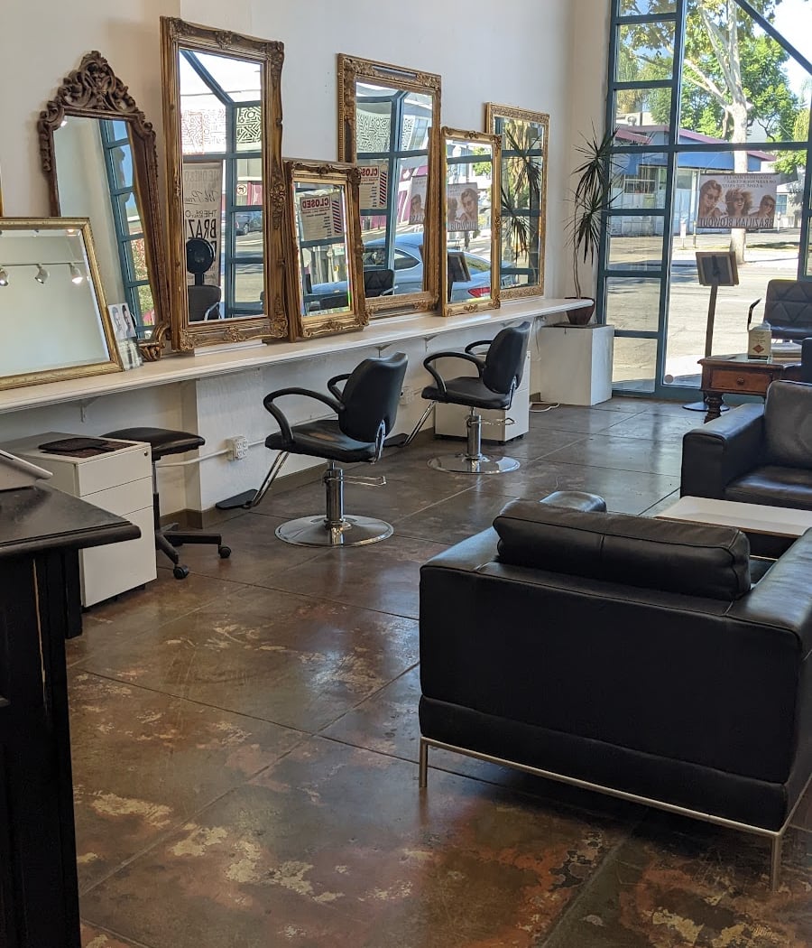 Salon Blu 3