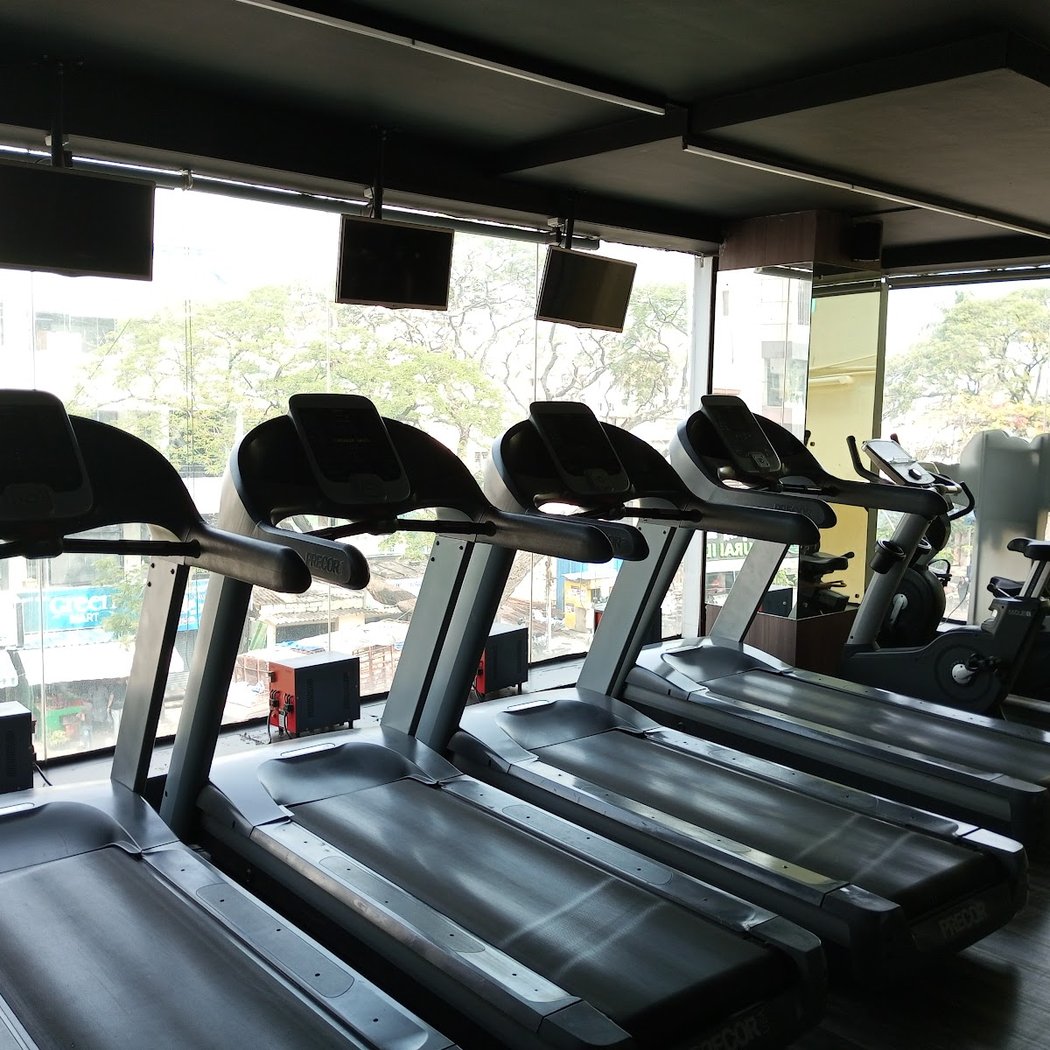 Physio Fit Fitness 1