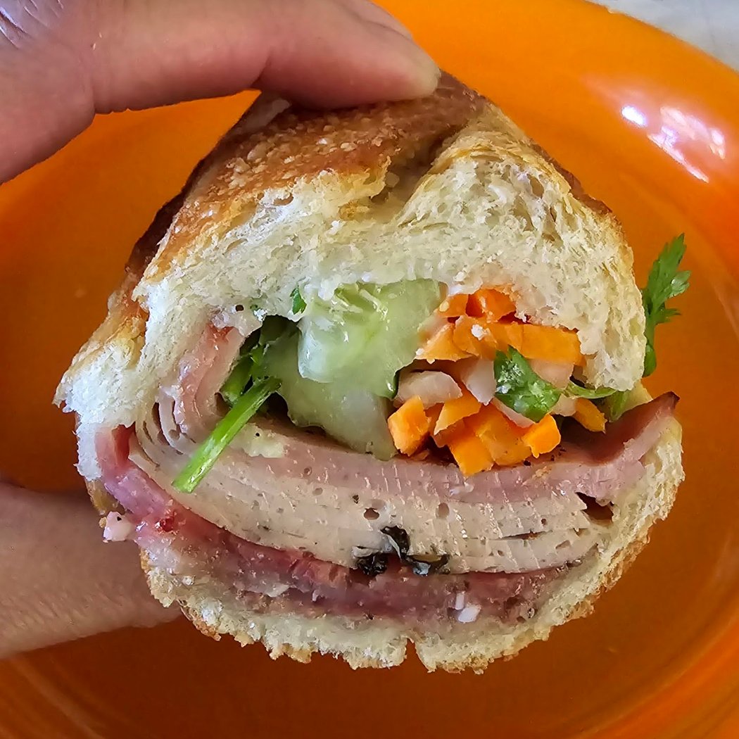 Banh Mi Viet Diamond 1