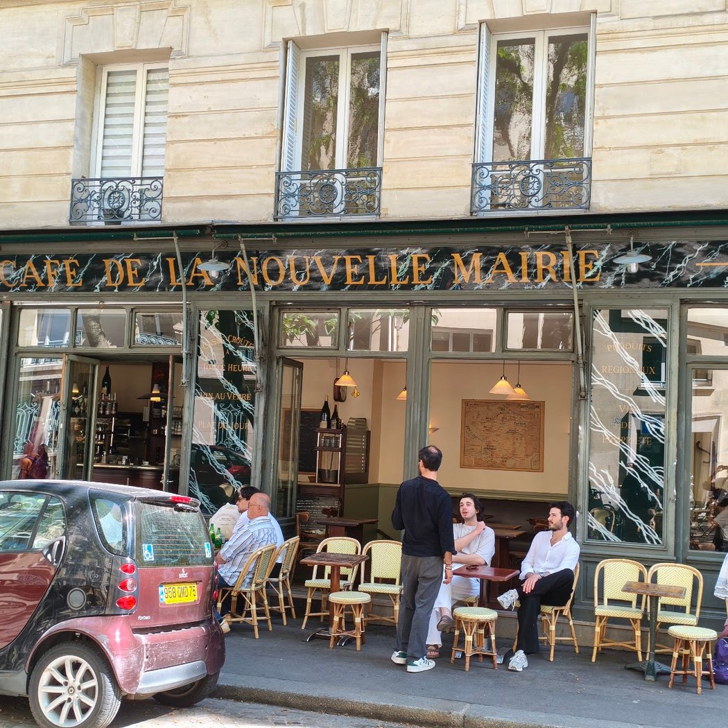Café de la Nouvelle Mairie 3
