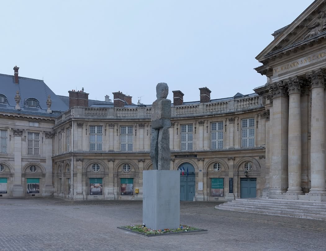 Rue des Innocents 1