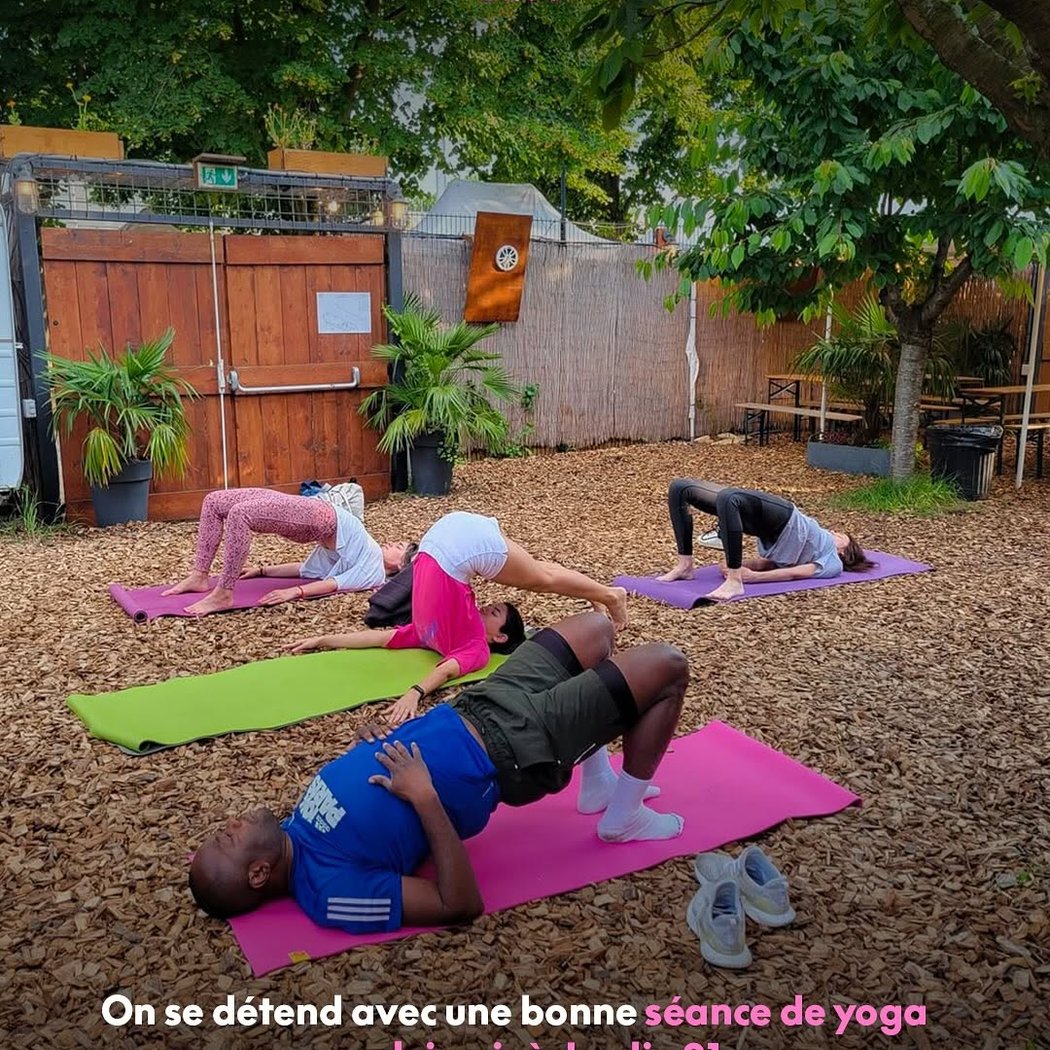 séance de yoga en plein air 1