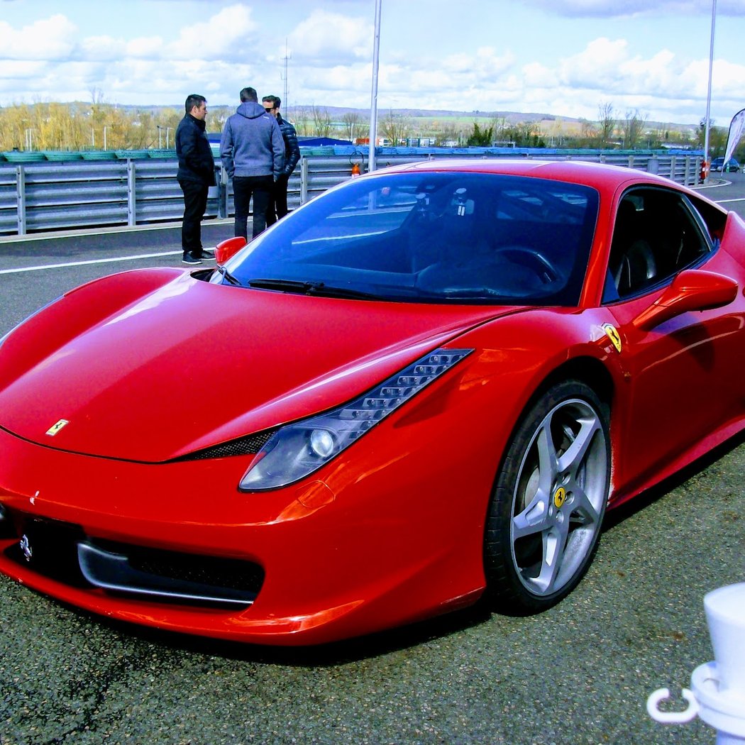 Magny-Cours 1