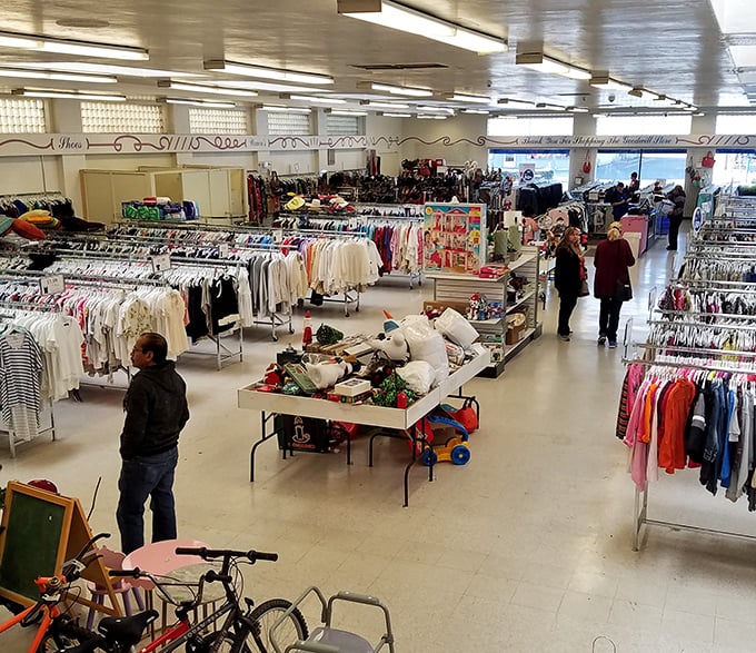 Goodwill Store & Donation Center 3